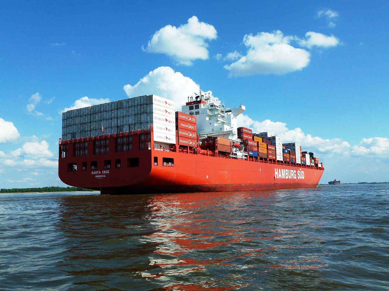 ship container elbe free photo