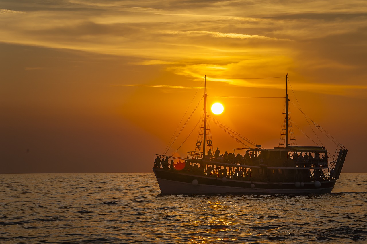 ship sea sunset free photo