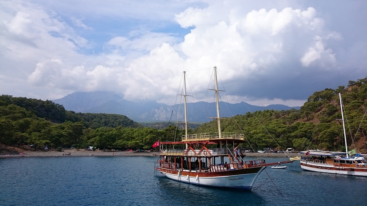 ship sea sky free photo