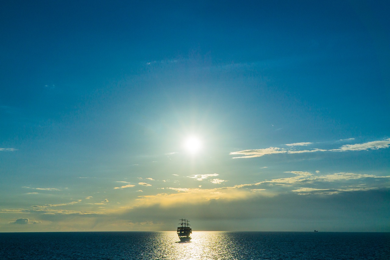 ship sea sun free photo