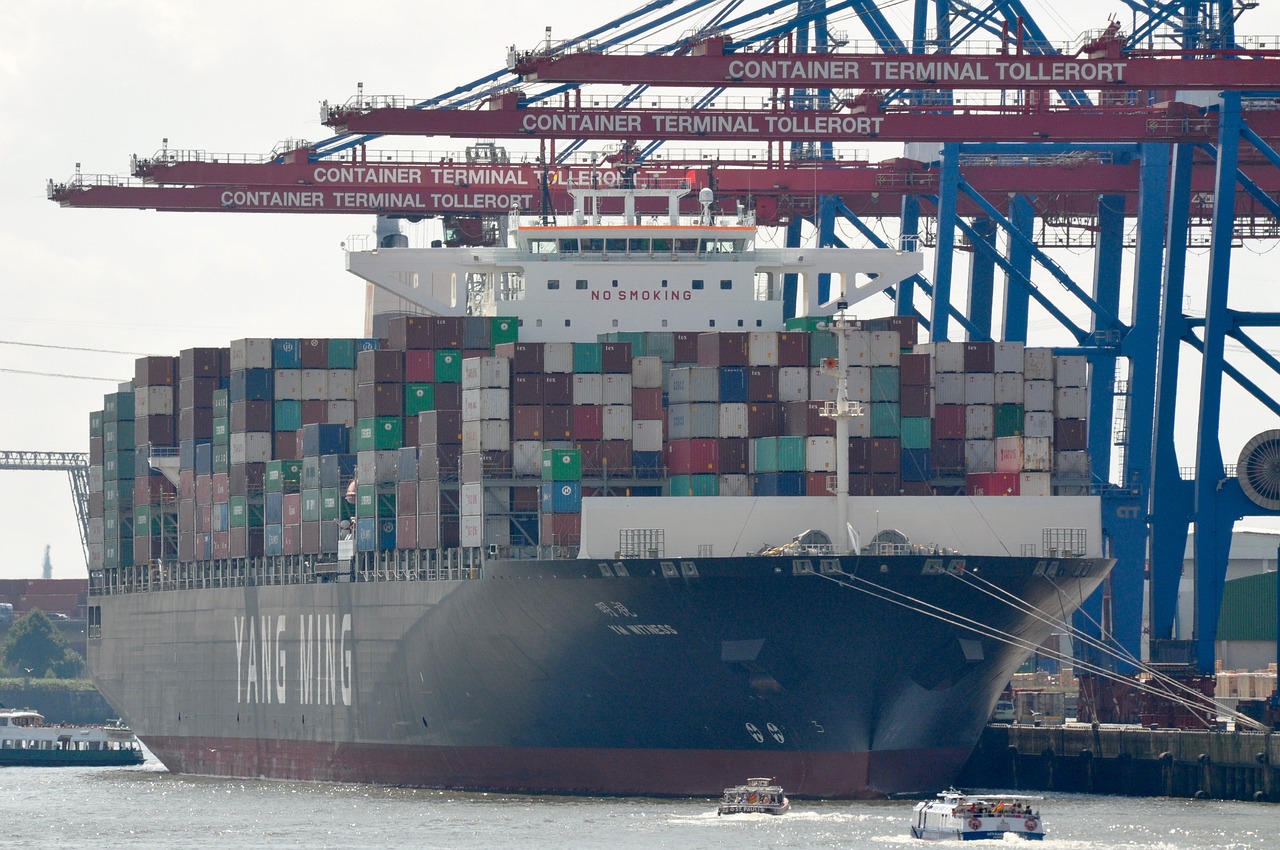 ship hamburg port free photo