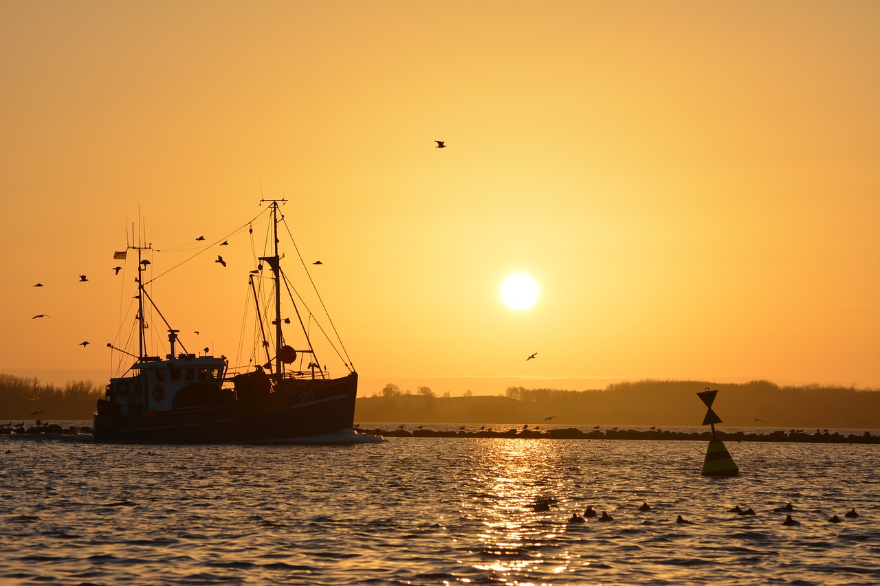 ship boje sea free photo