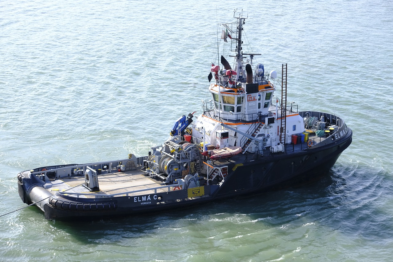 ship  tug  transport ship free photo