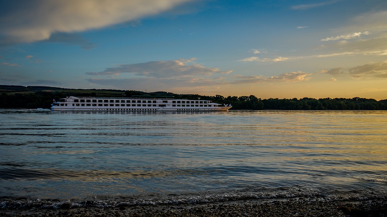 ship  river  danube free photo