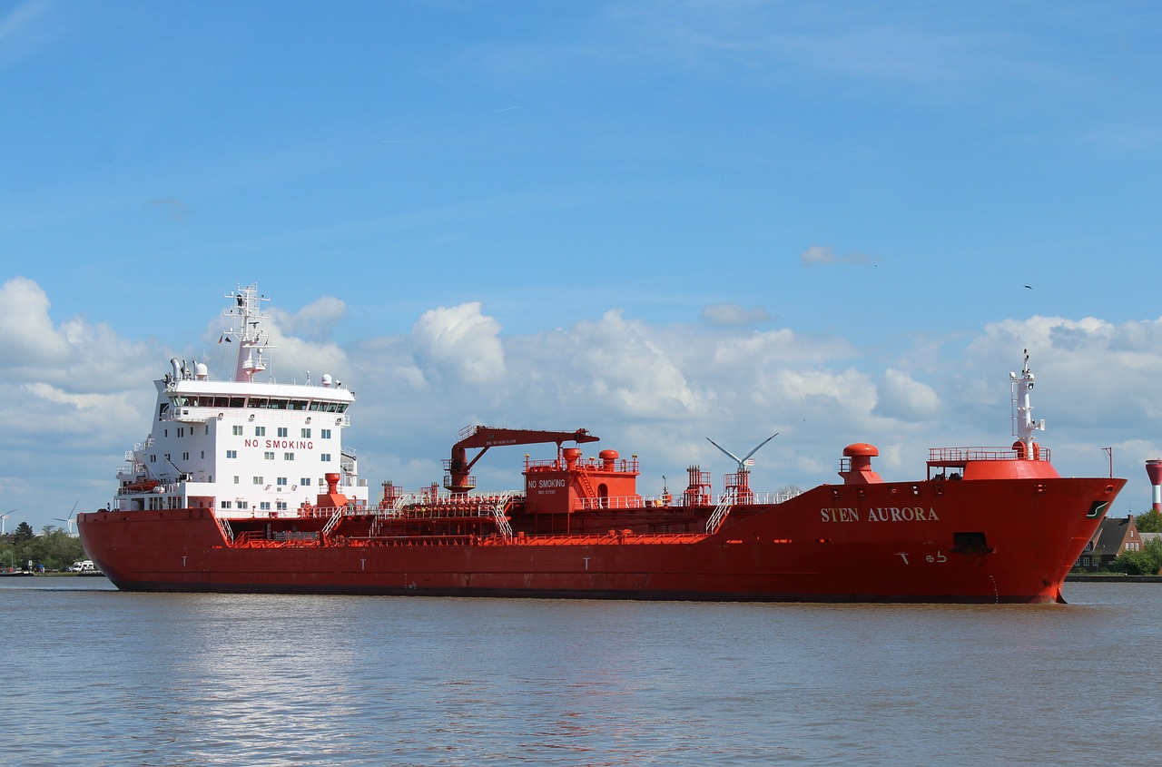 ship tanker sten aurora free photo