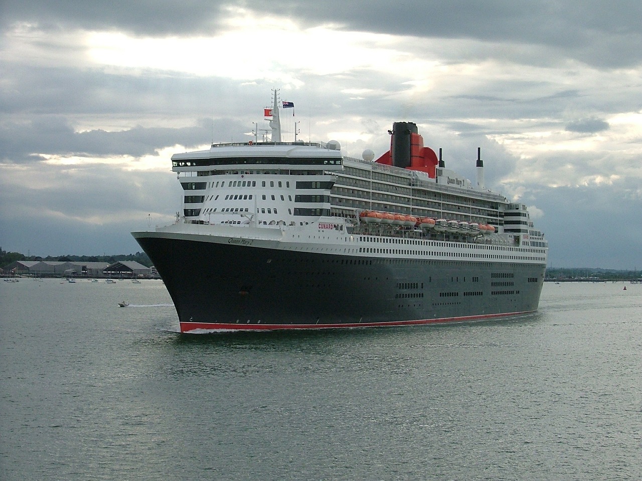 ship queen mary ii cruise free photo