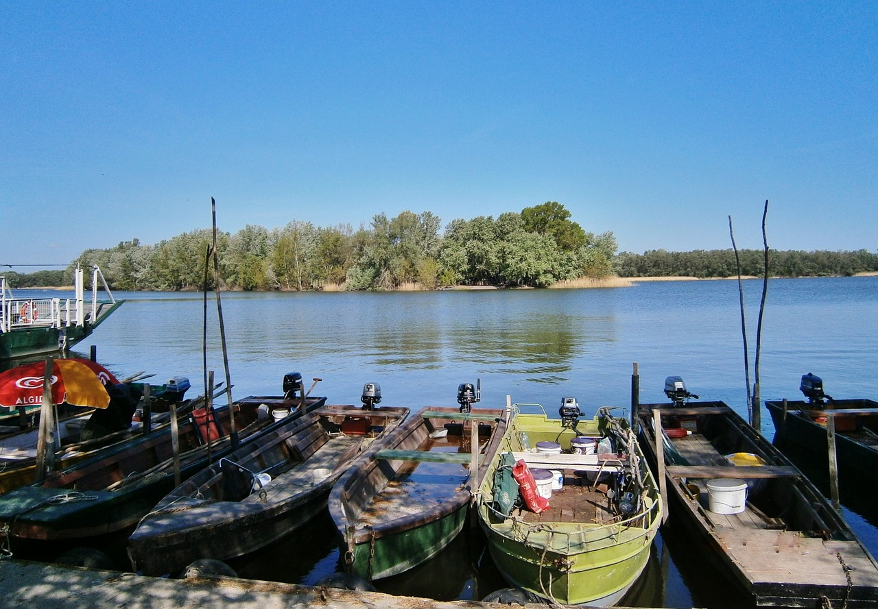 ship lake boats free photo