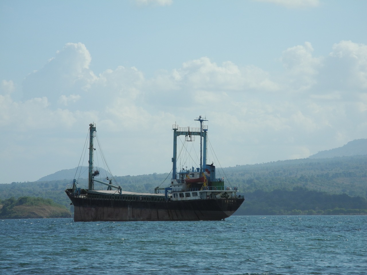 ship cargo sea free photo