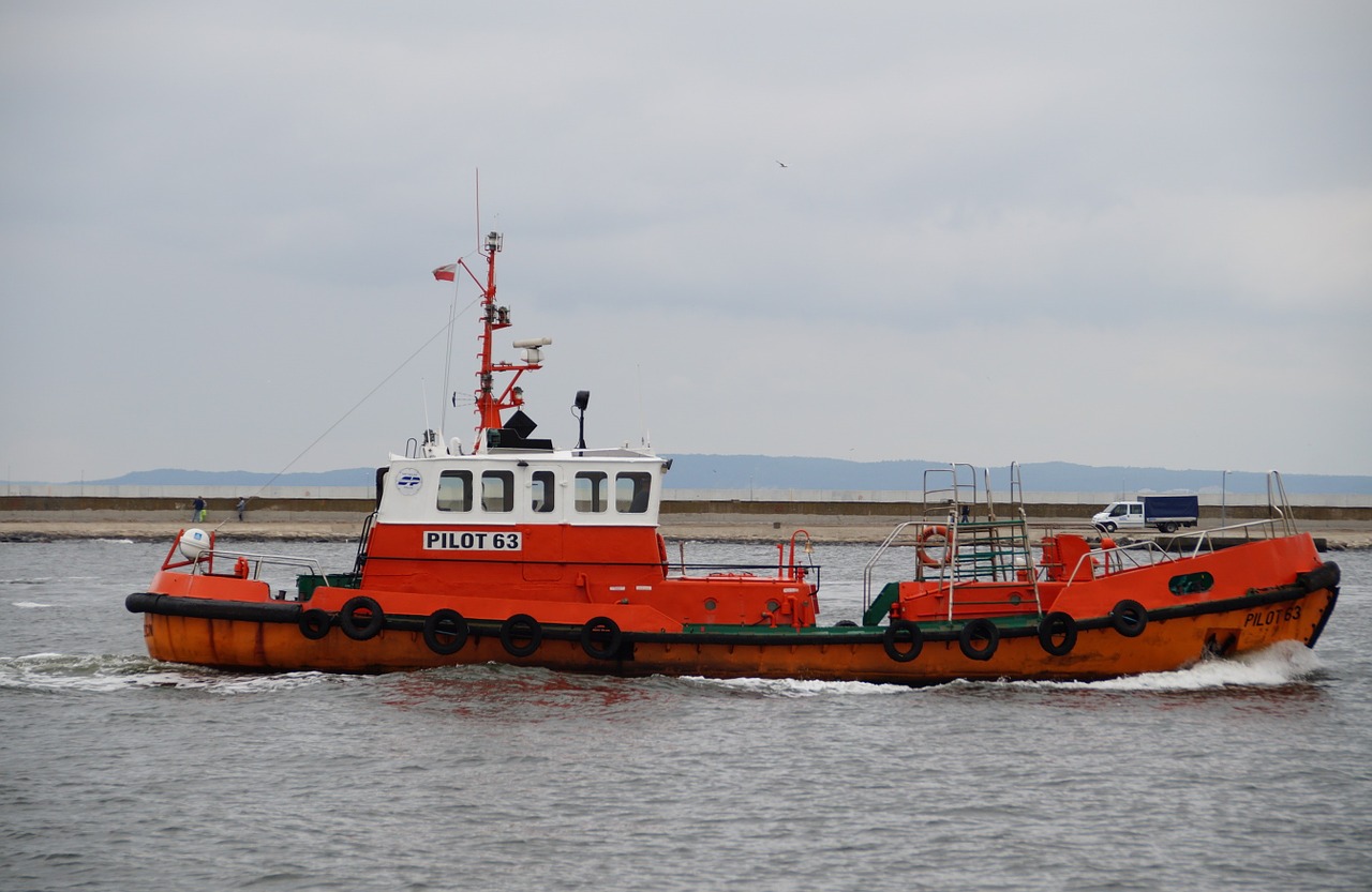 ship fishing boat sea free photo