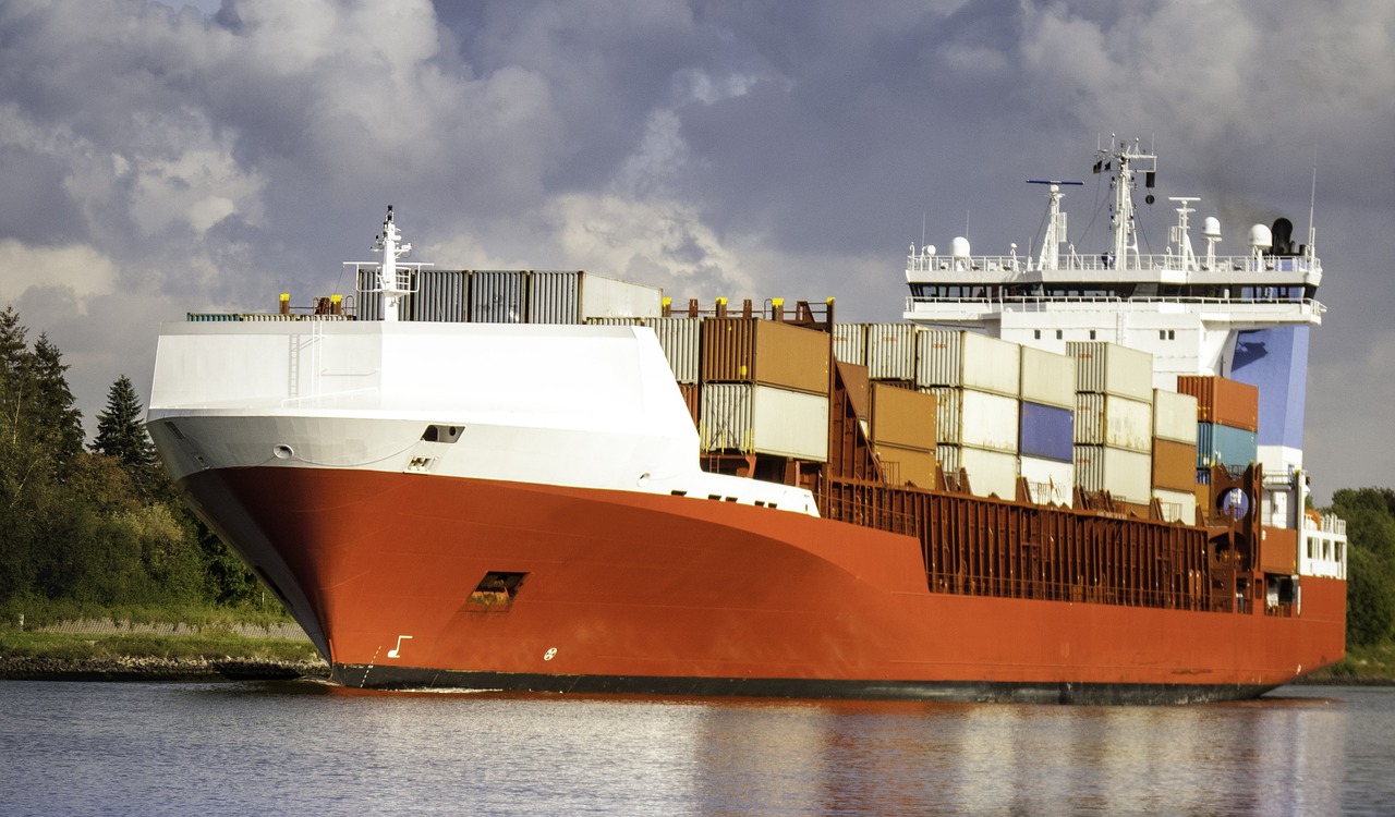 ship freighter container free photo