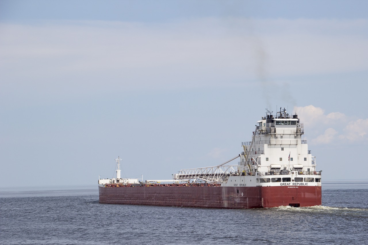 shipping ship coal free photo