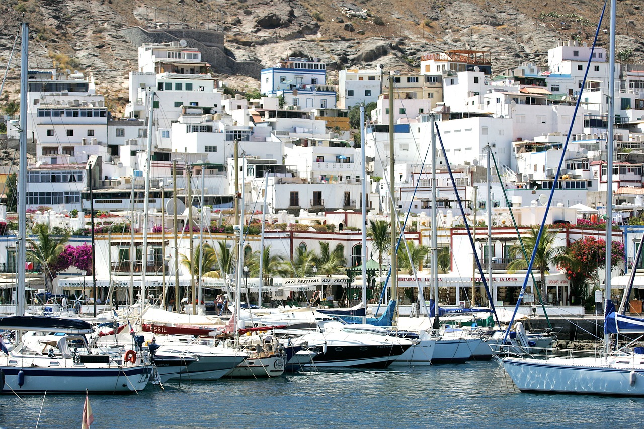 ships shore coast free photo