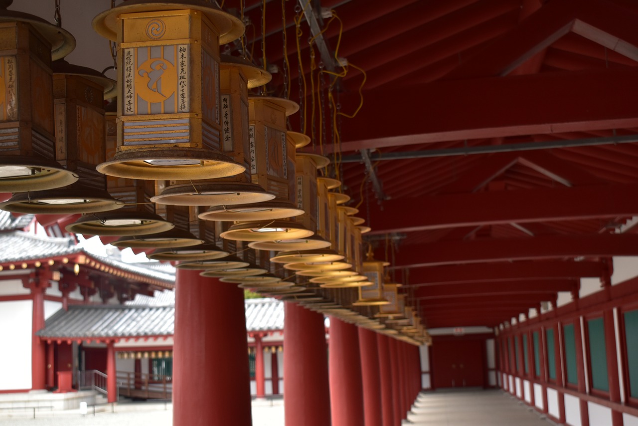 shitennoji shrine  japan  tennoji free photo