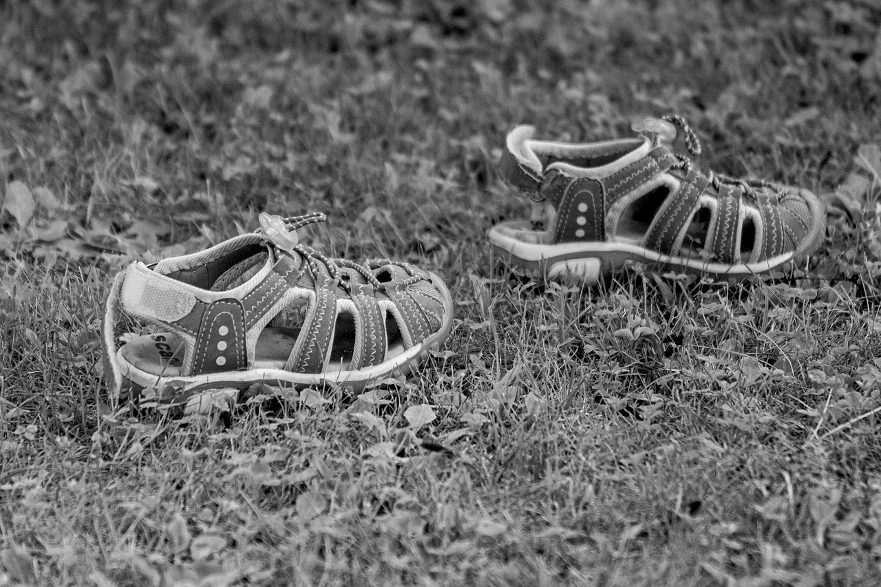 shoe sandals children's shoes free photo