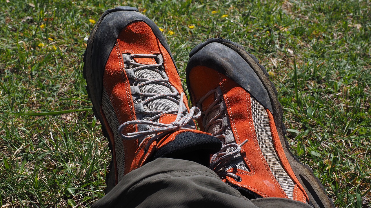 shoes hiking shoes mountaineering shoes free photo