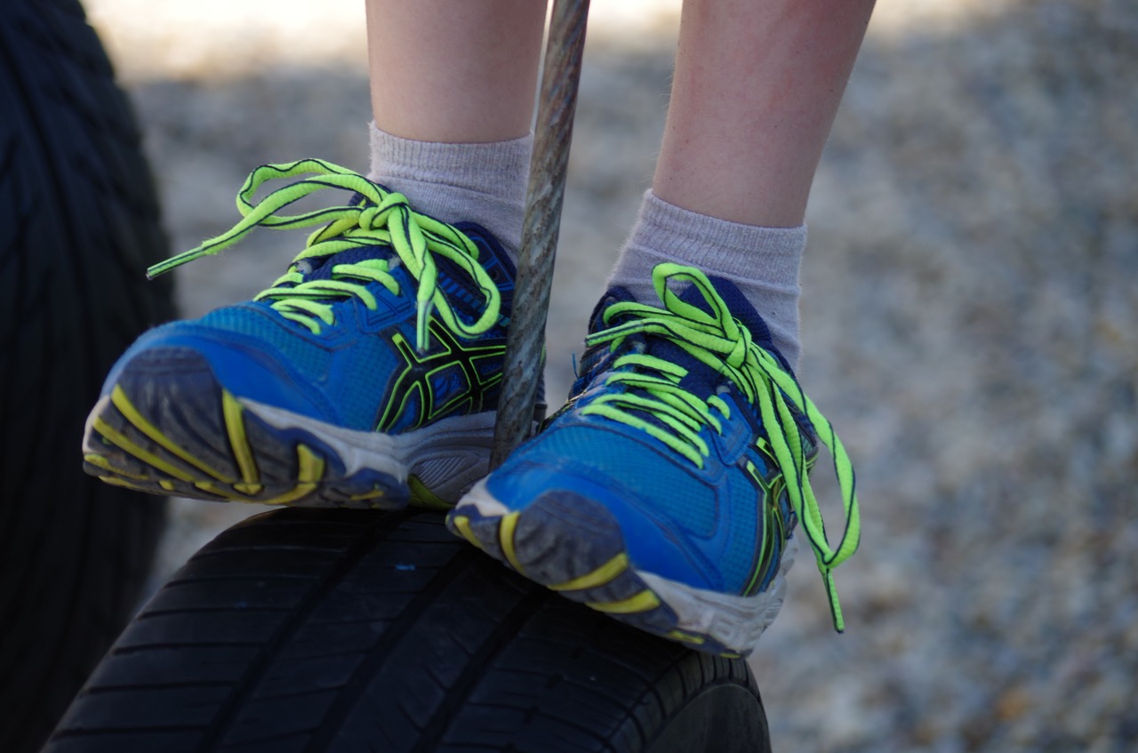 shoes trainers legs free photo