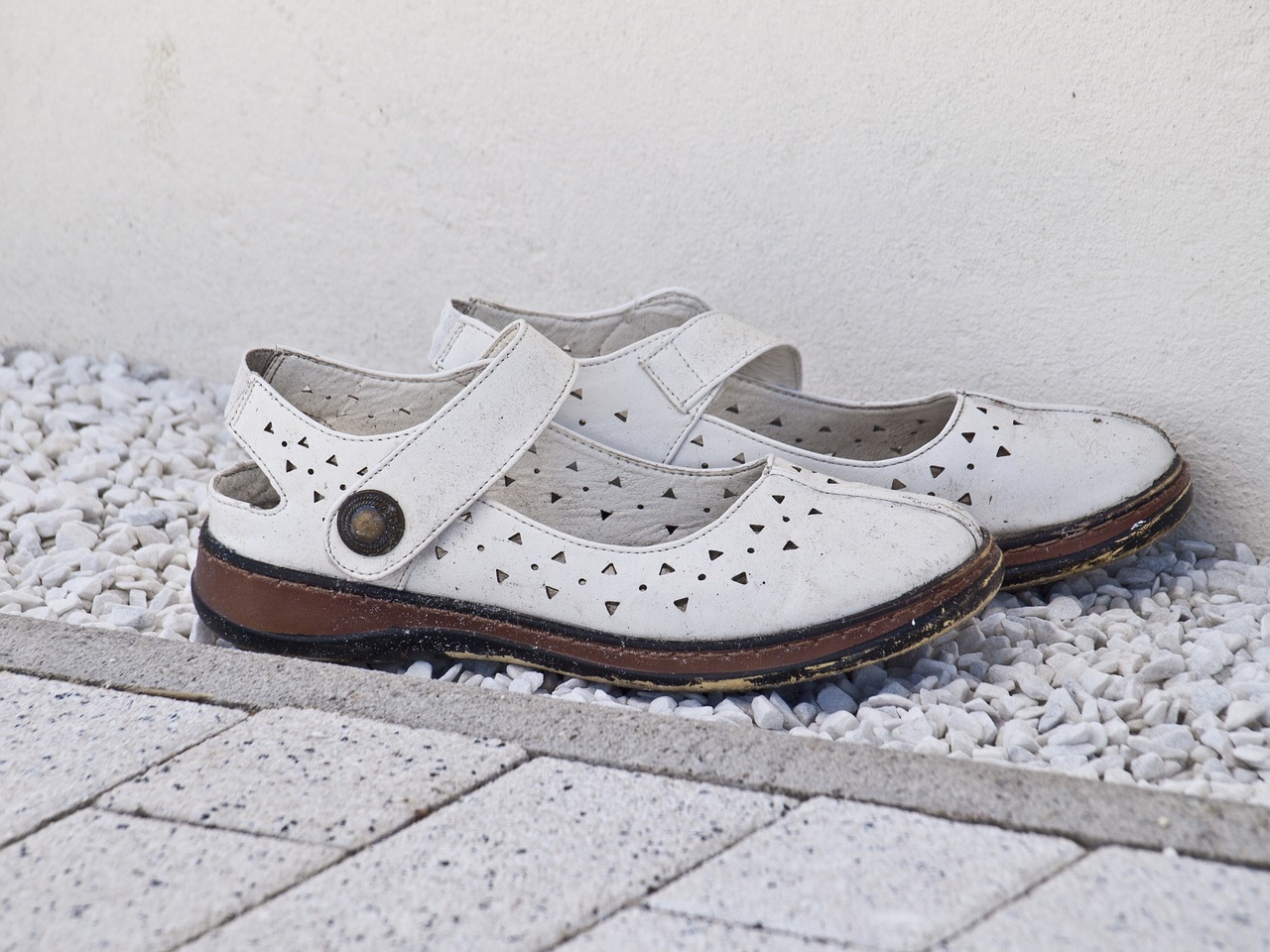 shoes white pebble free photo