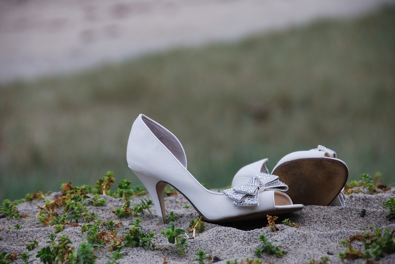 shoes  wedding  love free photo