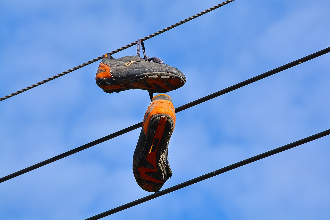 shoes  wires  wire free photo