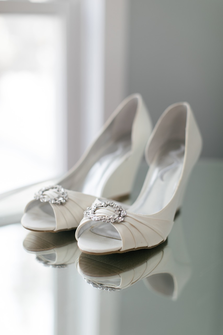 shoes  high heels  wedding free photo