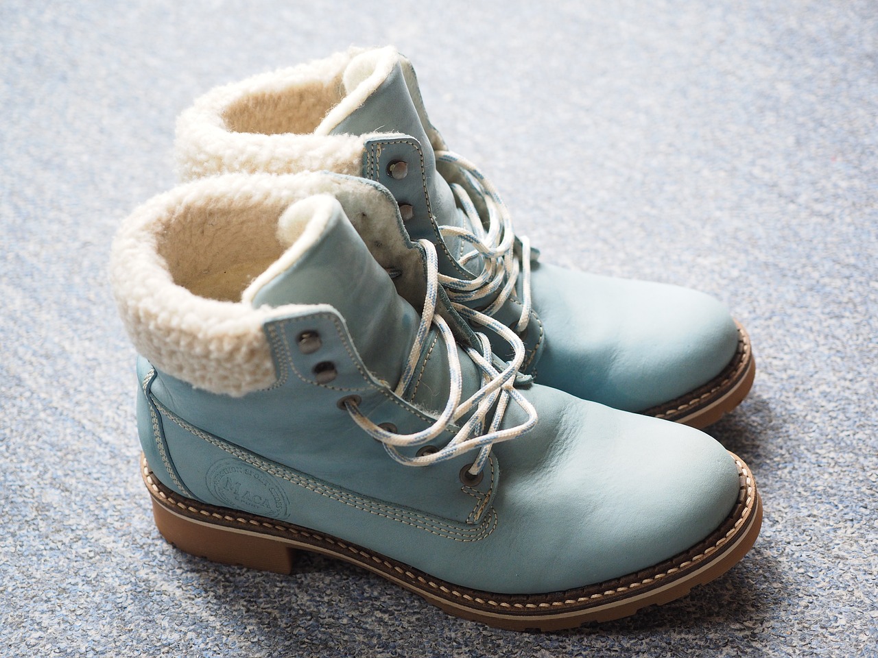 shoes winter boots leather boots free photo