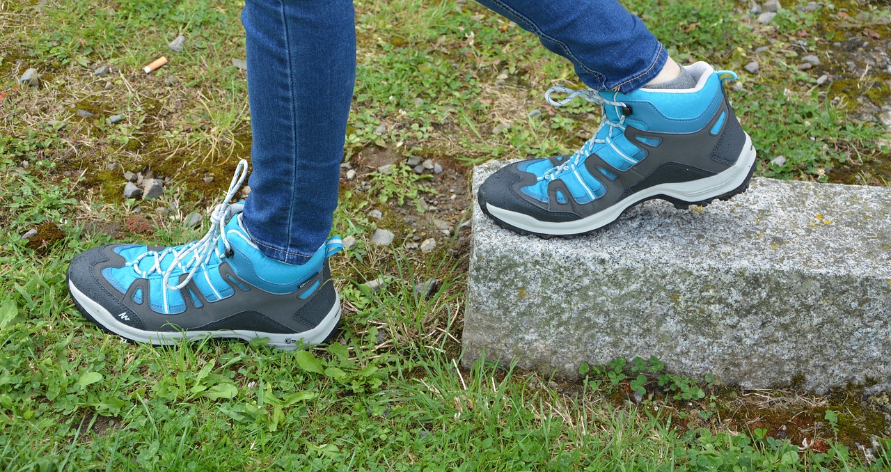 shoes blue canvas walk go down the stairs free photo