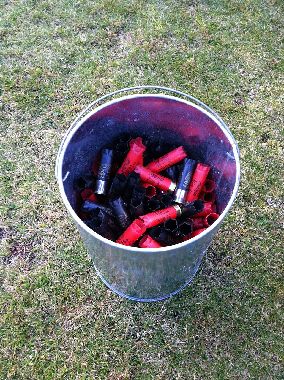 shooting bucket cartridges free photo