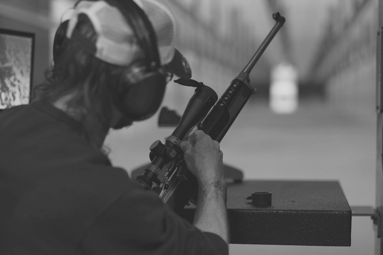 shooting range scope sniper free photo