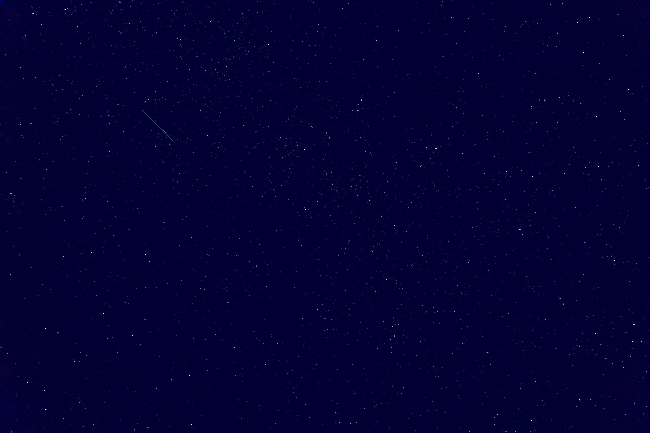 shooting star  perseids  night free photo