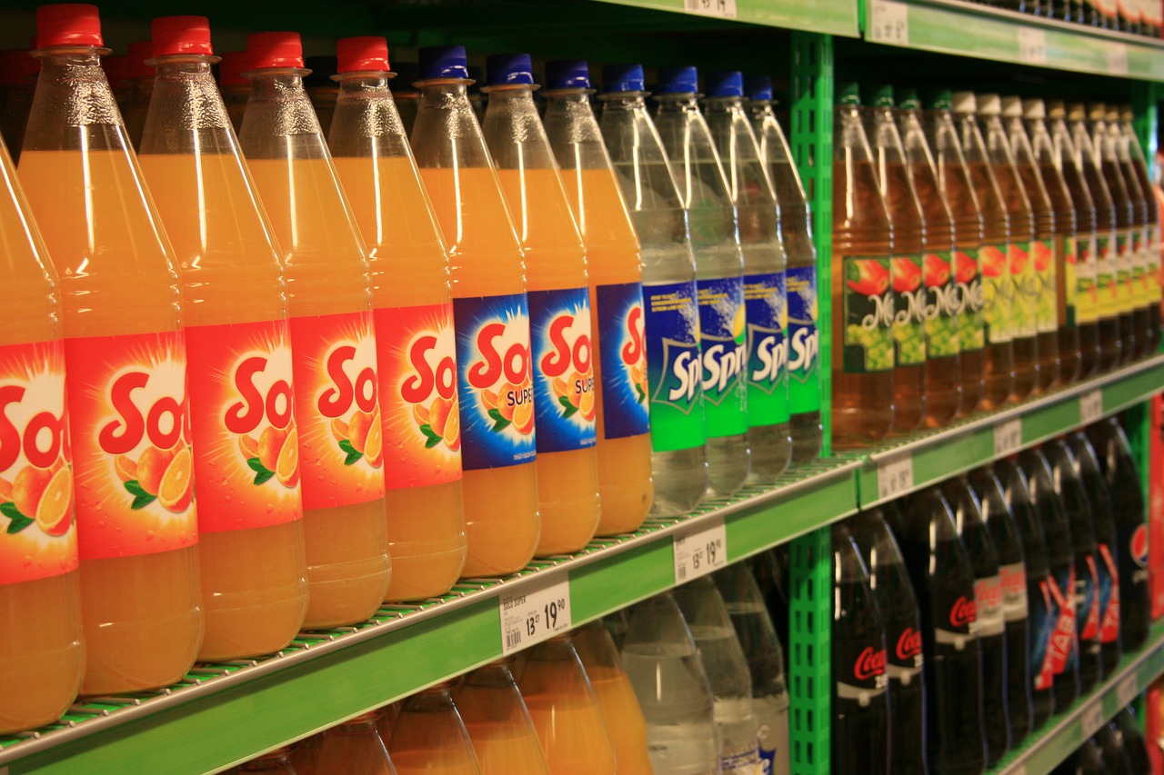 shop  shelf  soft drinks free photo