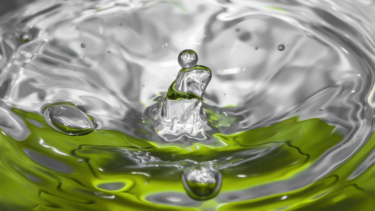 short-term exposure drop of water dishwashing liquid free photo