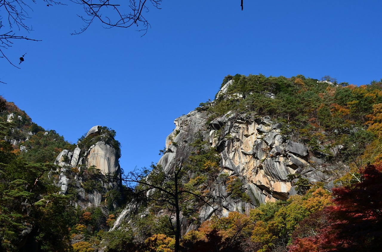 shosenkyo natural cliff free photo
