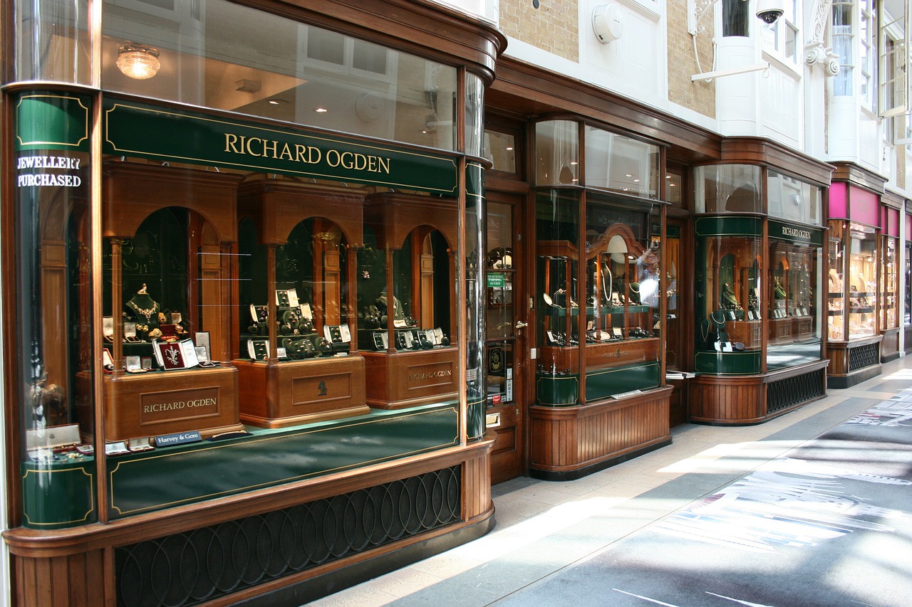 showcase burlington arcade mayfair free photo