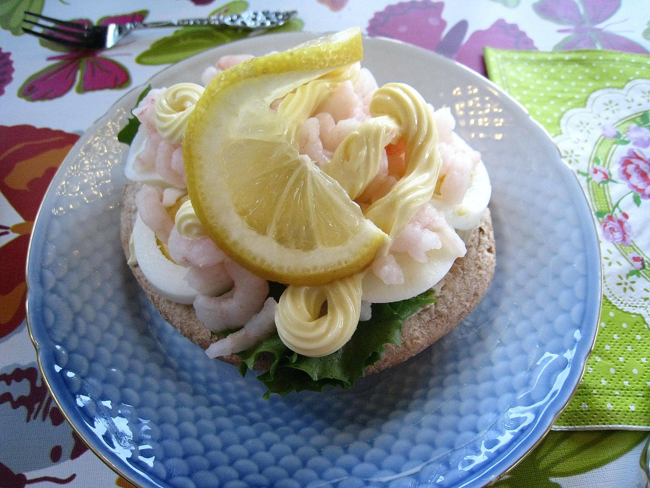 shrimp sandwich bread lemon free photo