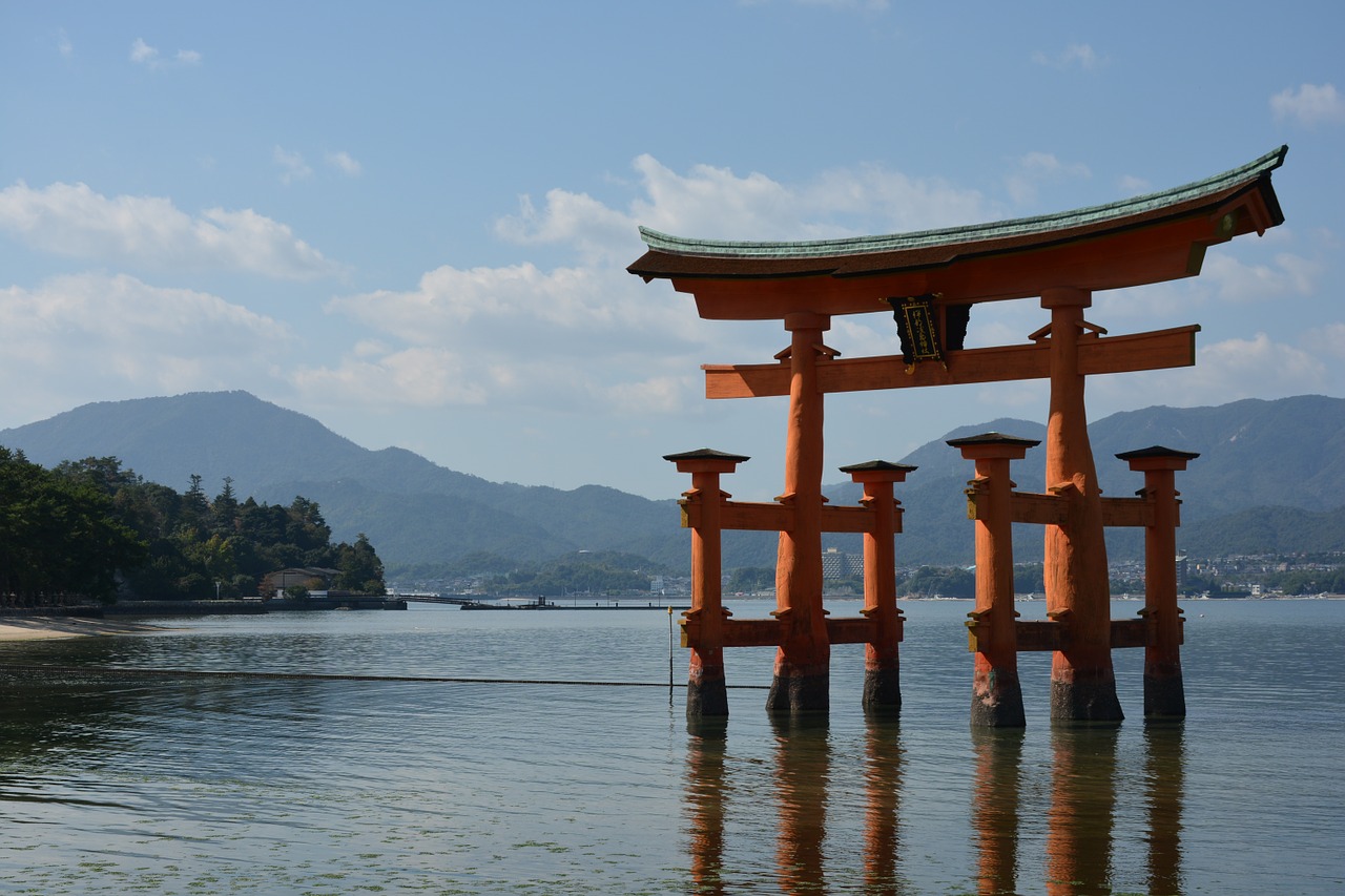 shrine torii sea free photo