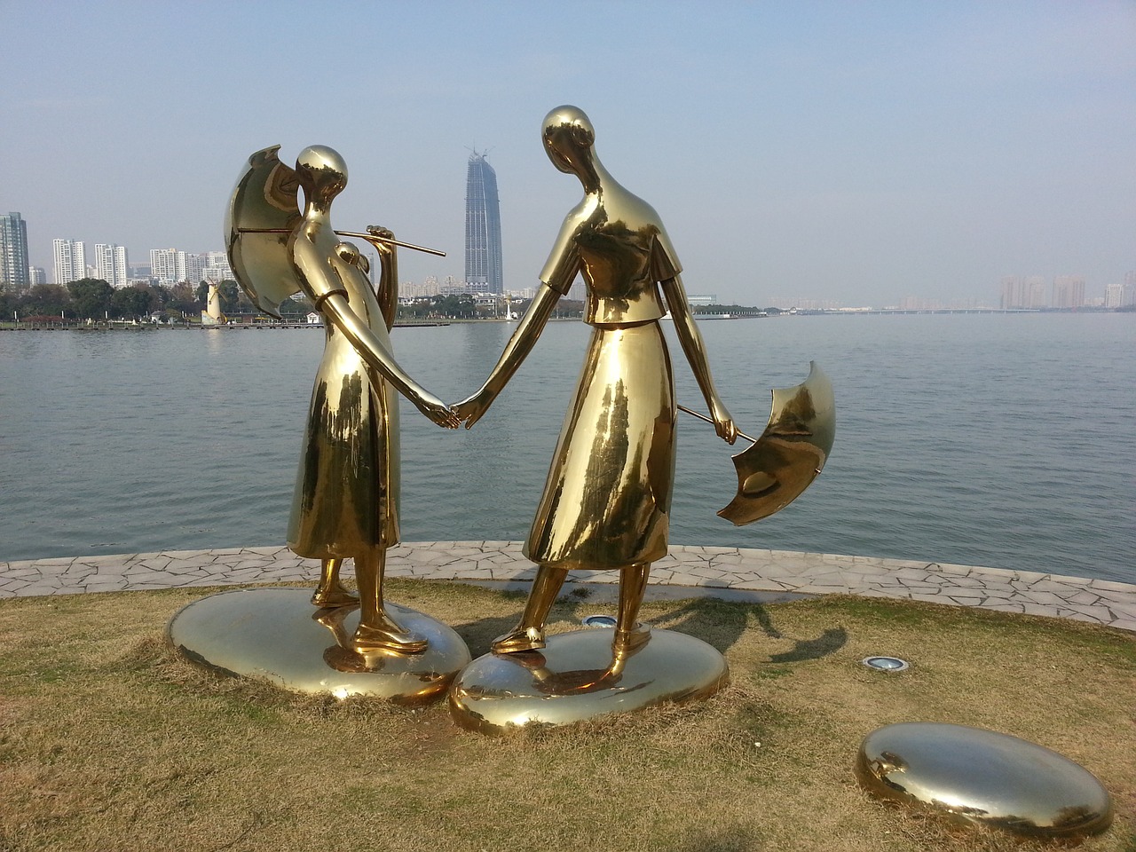 shuzhou statue golden free photo