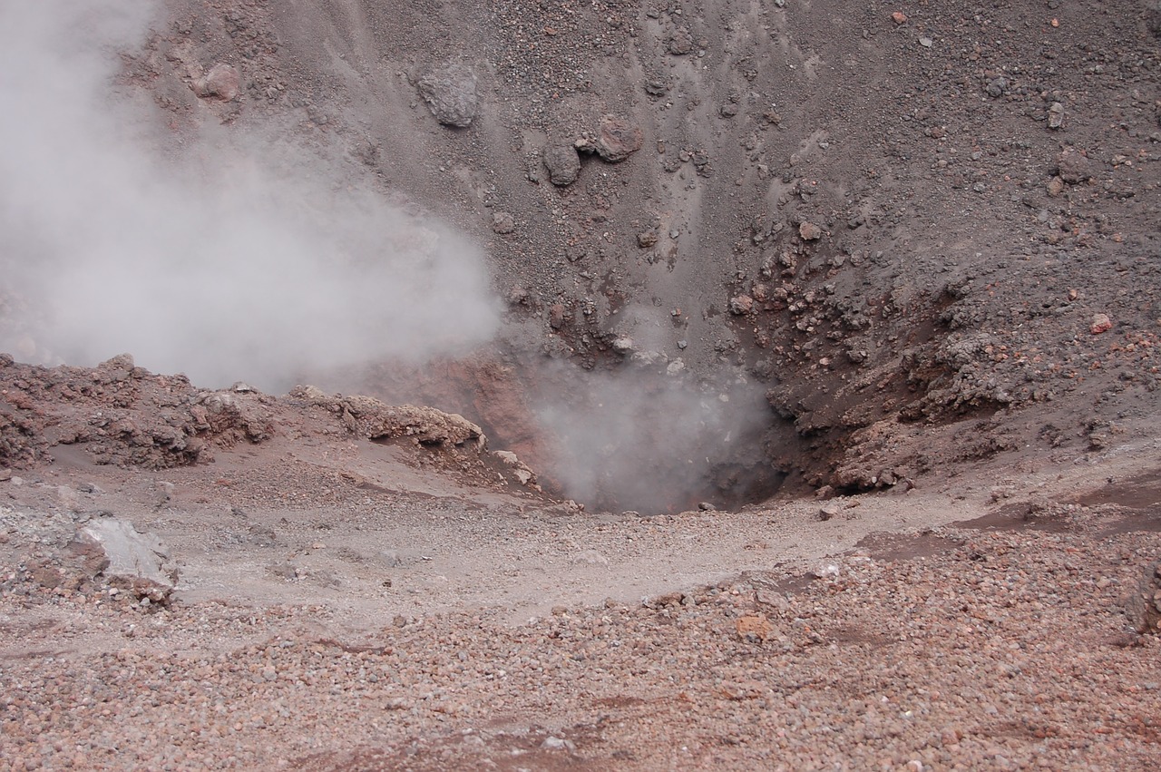 sicily volcano crater free photo
