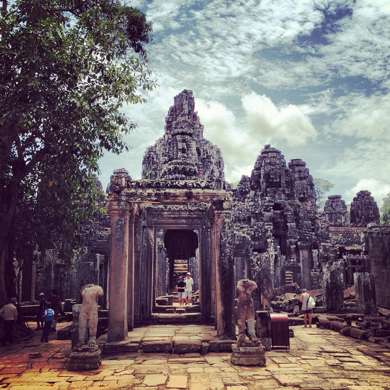 siem reap angkor thom temple free photo