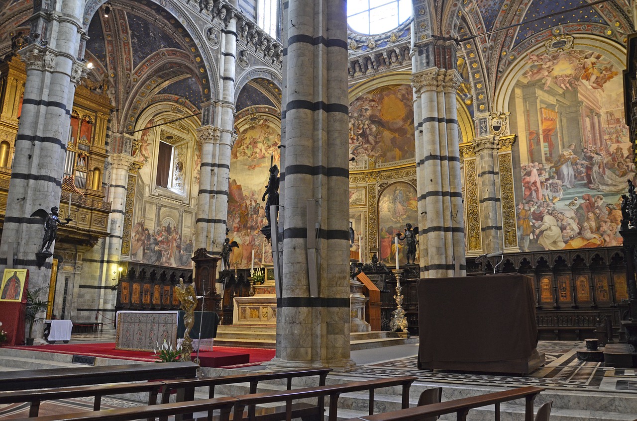 siena the cathedral italy free photo