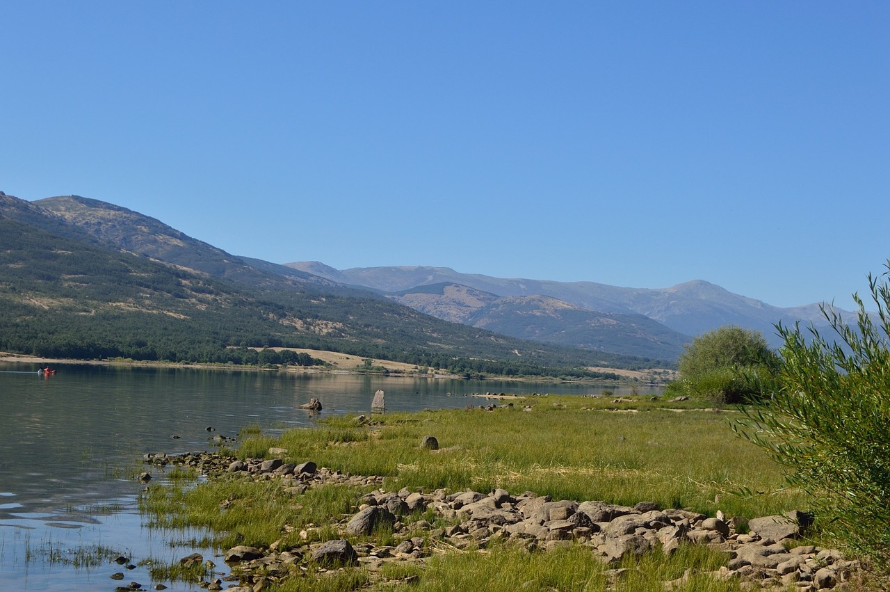 sierra de madrid mountain landscape free photo