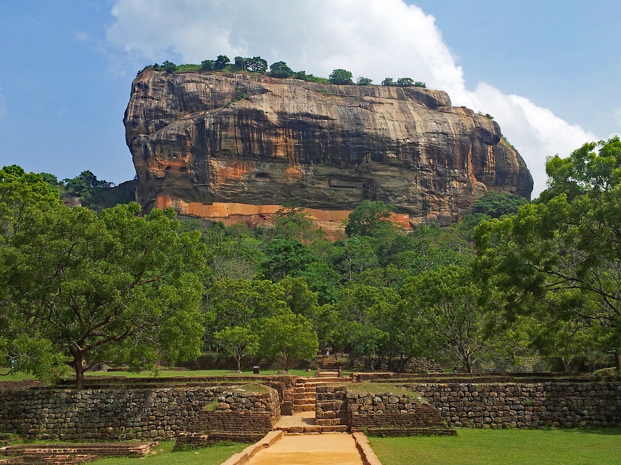 sigiriya sri lanka rock free photo