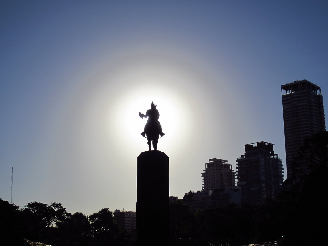 silhouette sculpture statue free photo