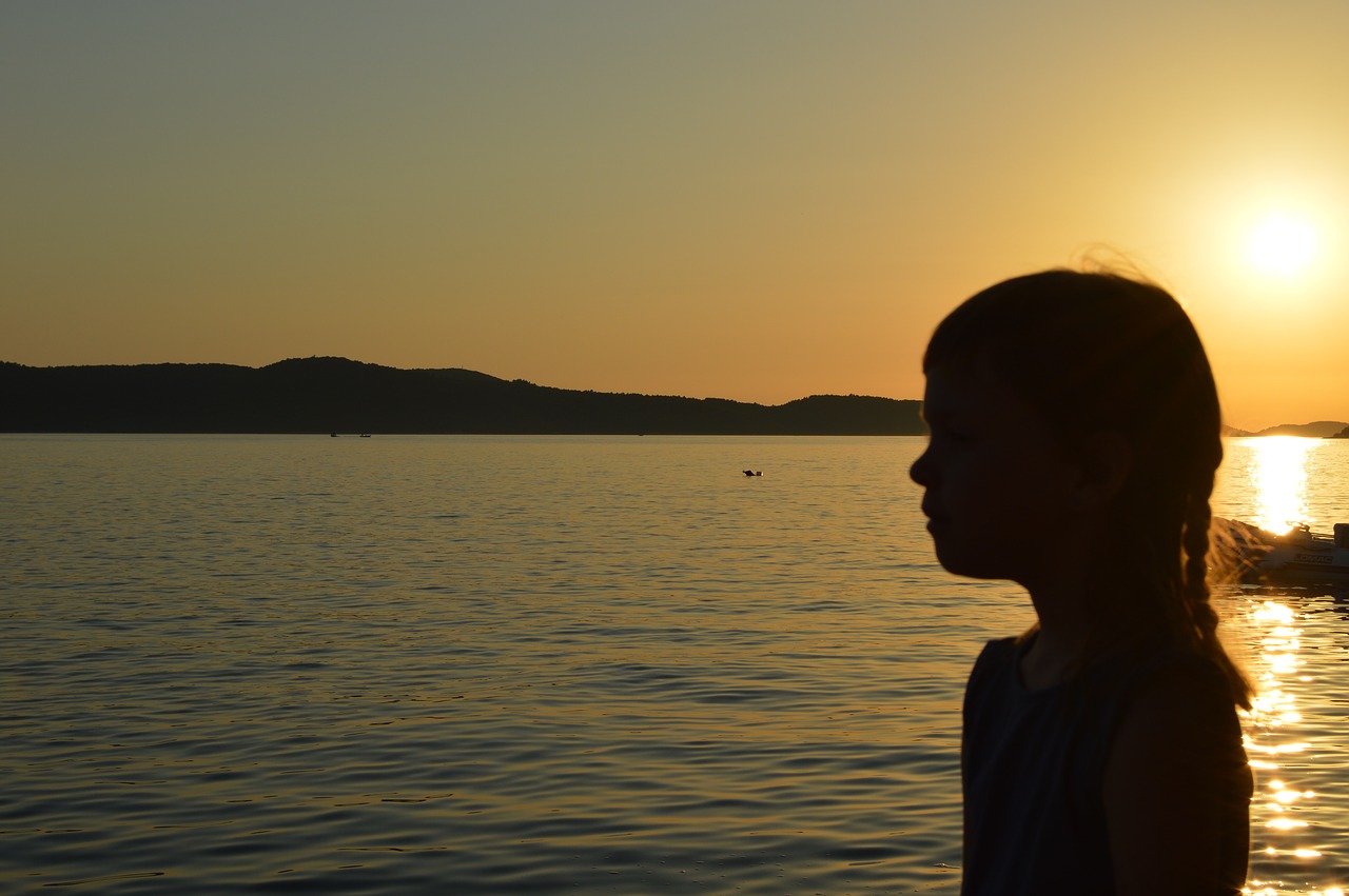 silhouette girl summer free photo