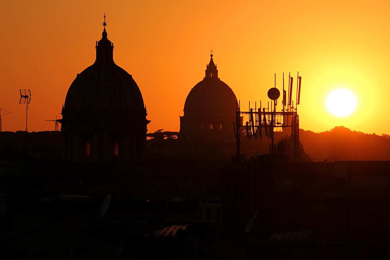 silhouette sunset city free photo