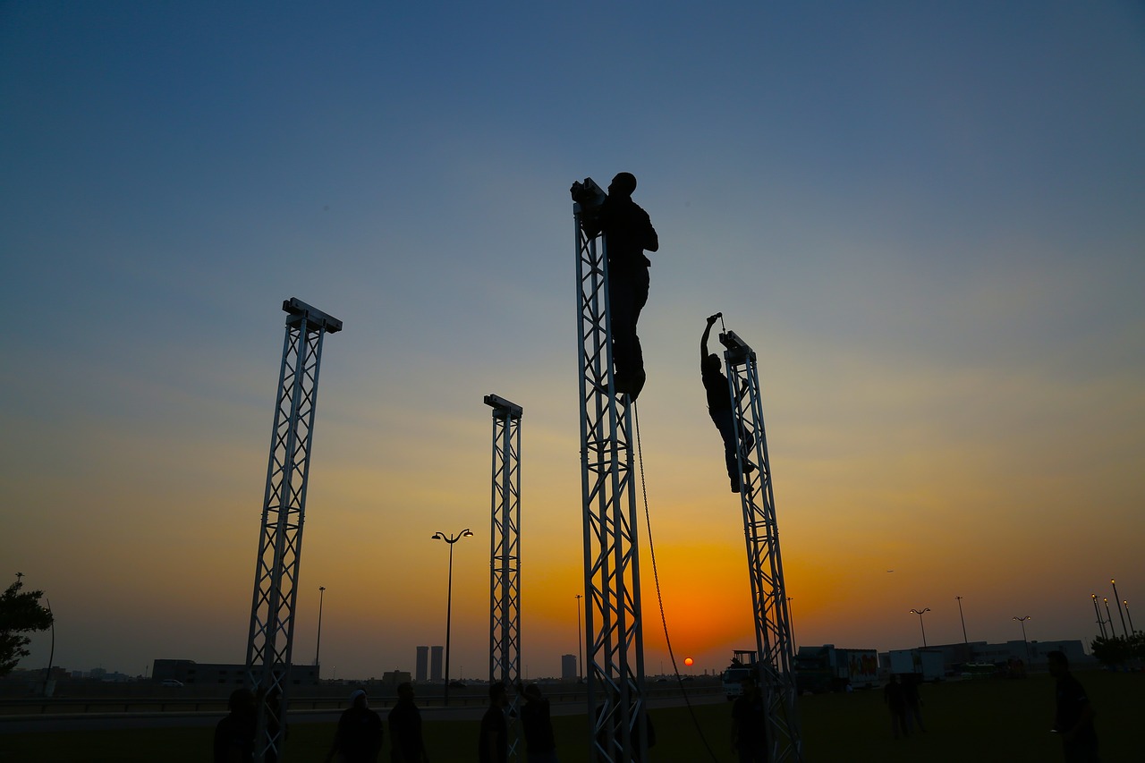 silhouette teamwork  trust  mountain free photo