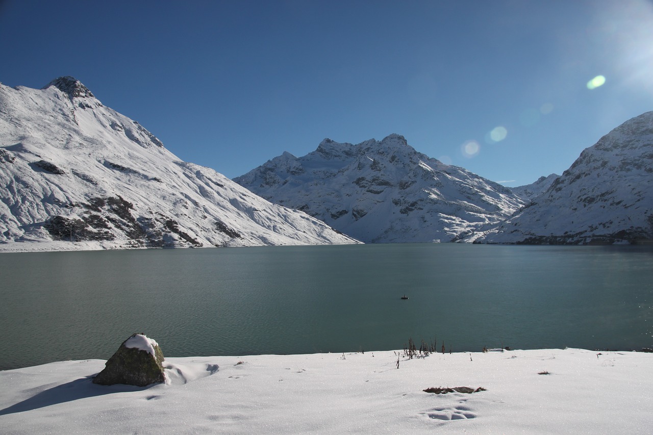 silvretta reservoir winter free photo