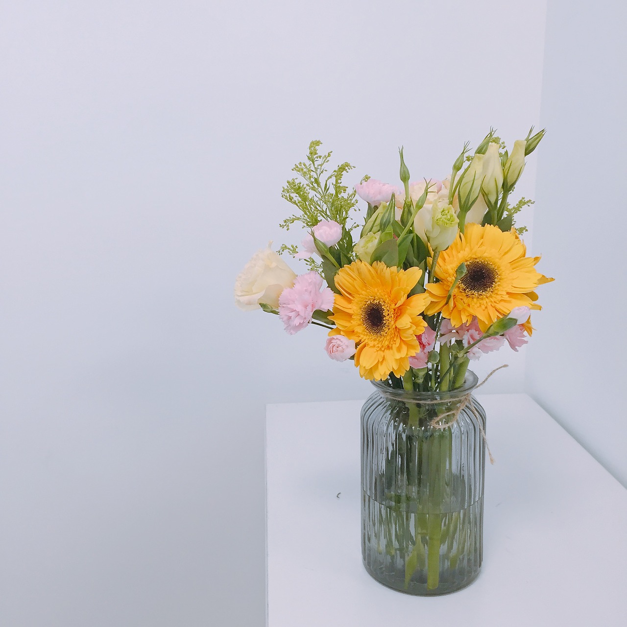 simple collocation flower arrangement free photo