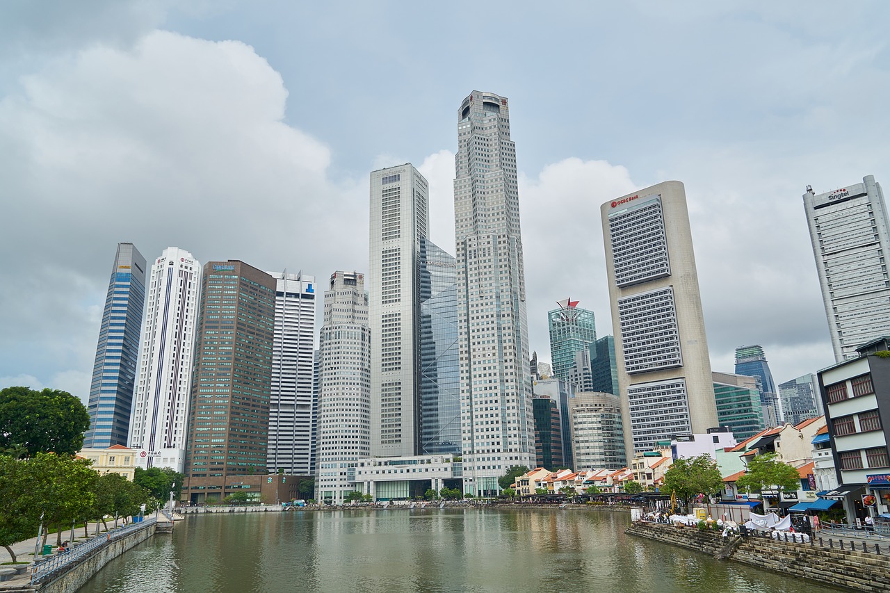 singapore city skyscraper free photo