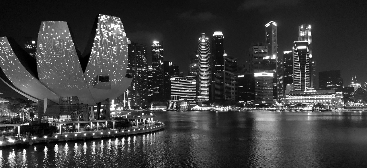 singapore skyline city free photo