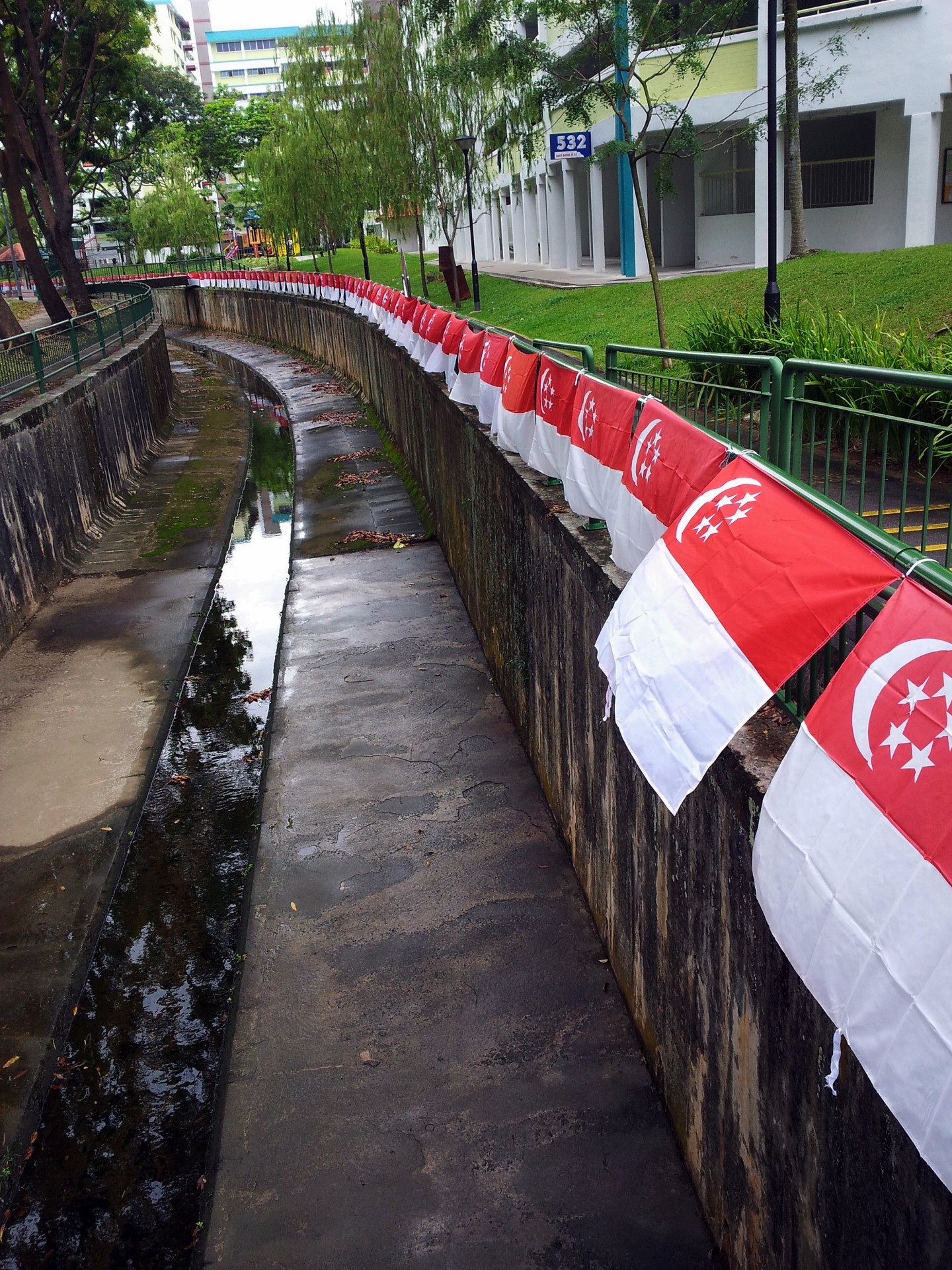 singapore flag wall national day celebration free photo
